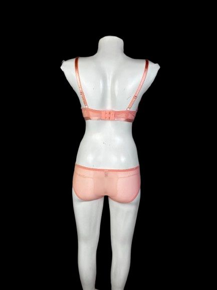 Аёллар ички кийими