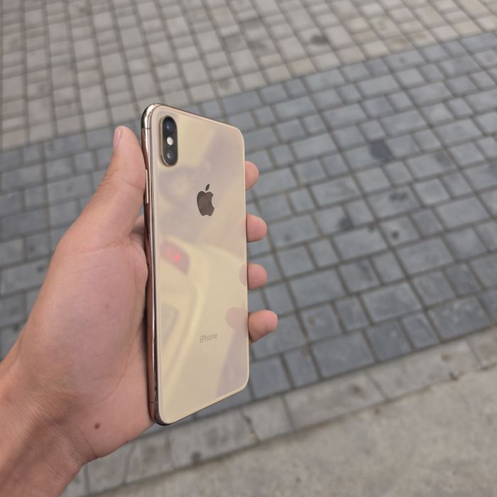 Iphone XS Max dastavka bor