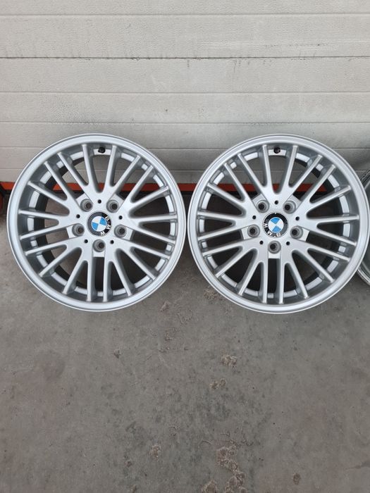 Оригинални джанти за BMW R17 5x120 ET39 7J