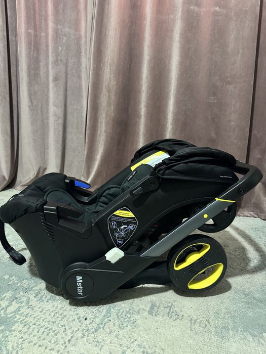 Коляска автолюлька