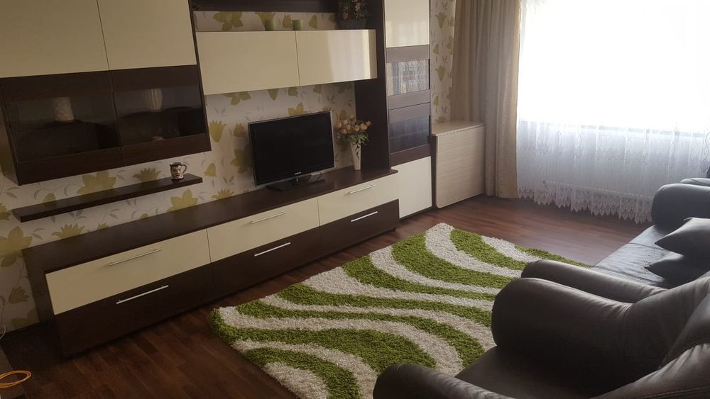 De inchiriat ap 3 camere Exercitiu - Carpati