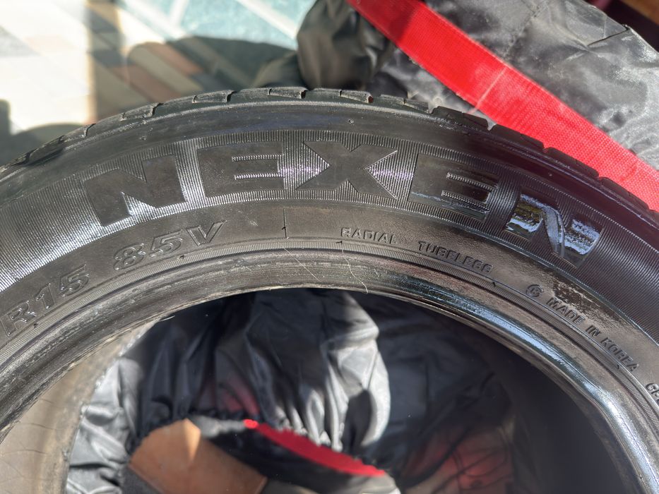 Nexen Шины летние.  195/55/15. 4штука