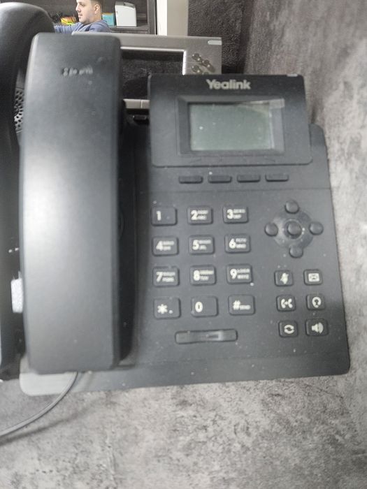 Продам ip телефоны yealink