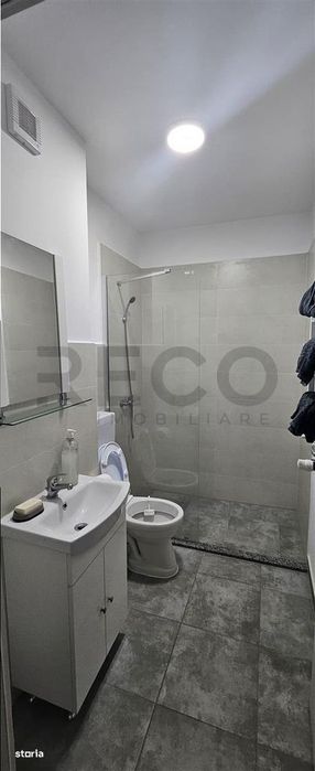 RECO. Apartament de inchiriat -bloc nou