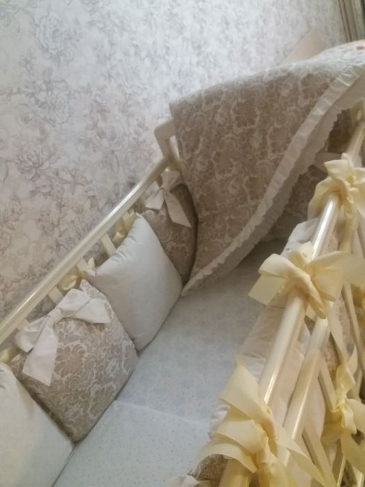 Кроватка-маятник