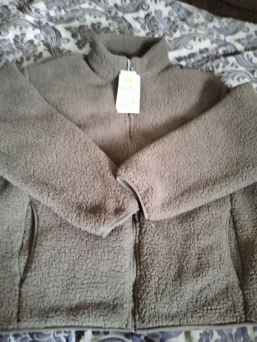 Продам новый жакет