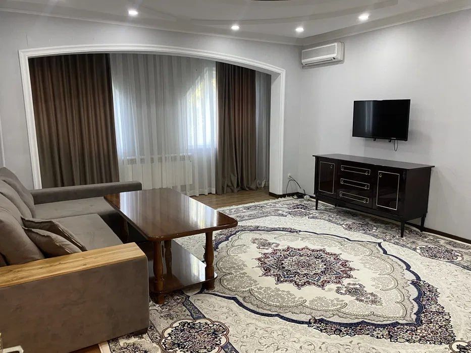 Метро Шахристан Рес Марварид Аренда кв 2/2/9 ро-н Юнусабад-2 кв