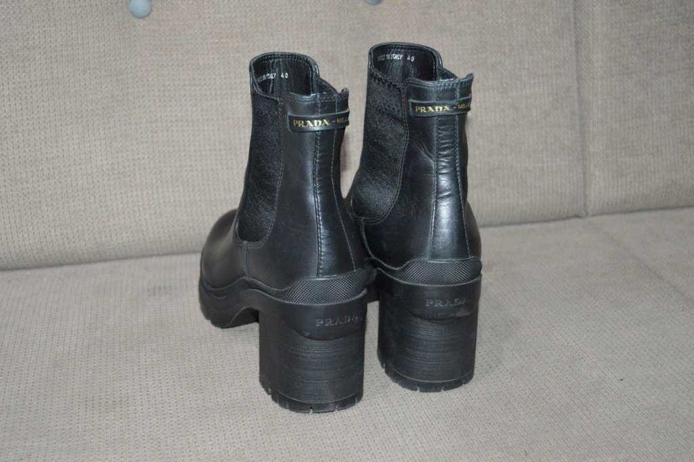 Botine Prada Vitello Montana Lug Sole Chelsea 55mm marime 40