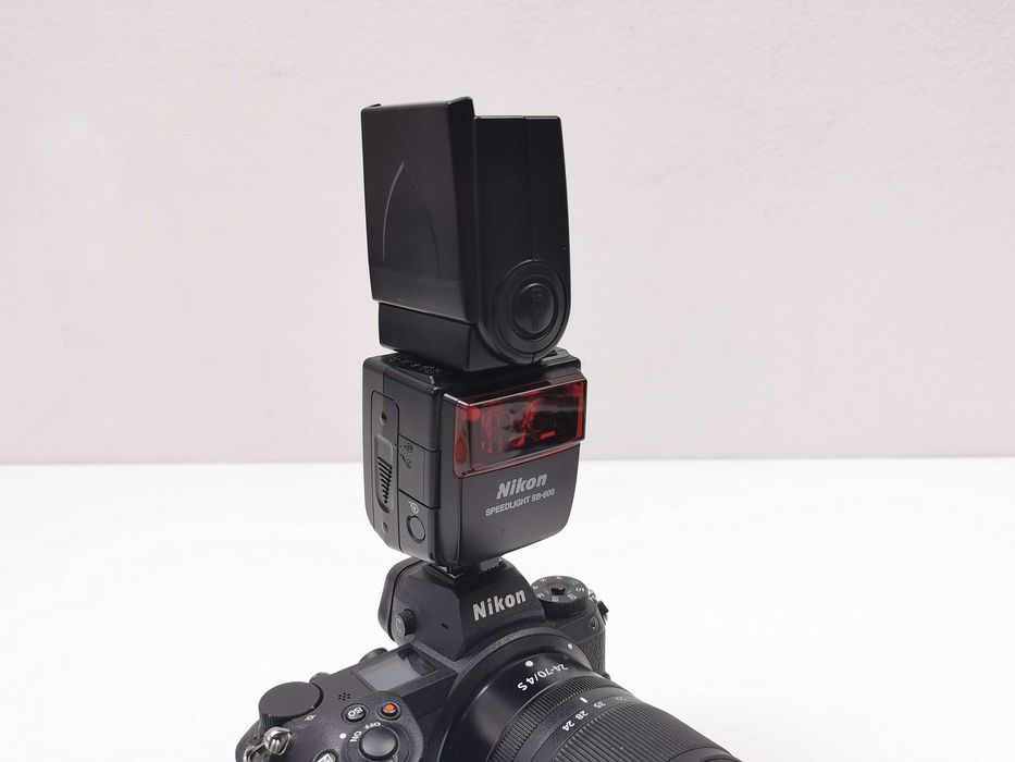 Nikon SpeedLight SB-600 светкавица за фотоапарат