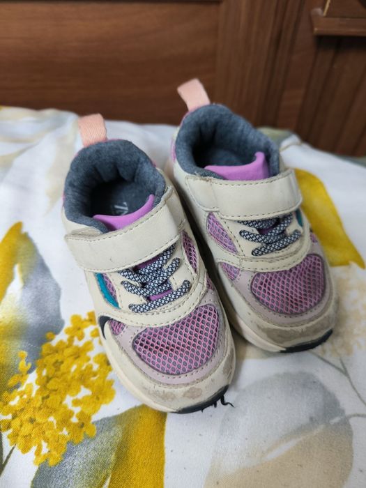 Кроссовки детские Зара 21 р