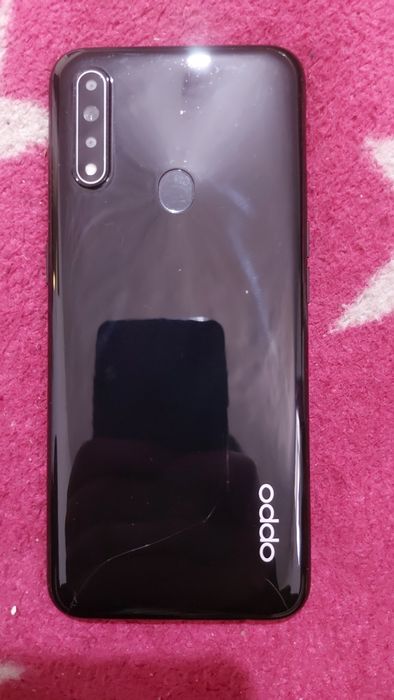 OPPO A31 продам или обмен