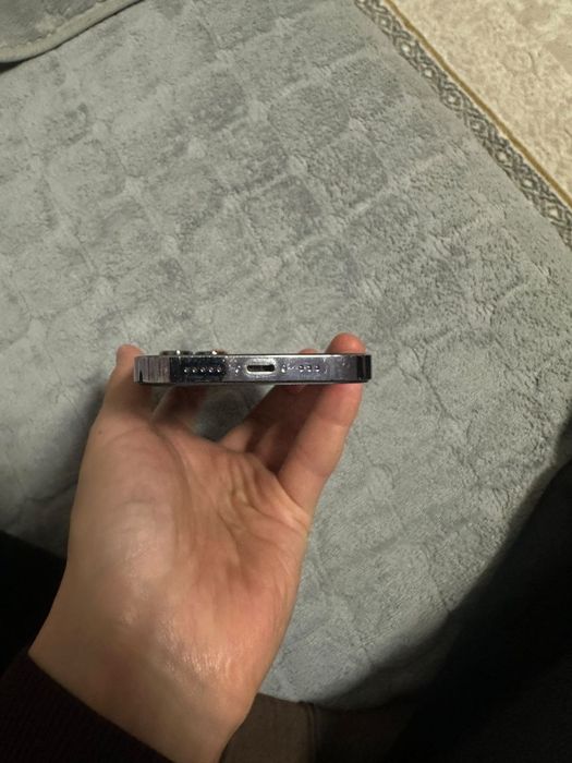 СРОЧНО Продам айфон 14 pro