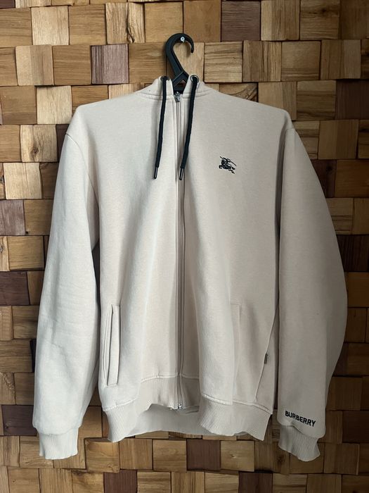 Кофта Burberry утепленная
