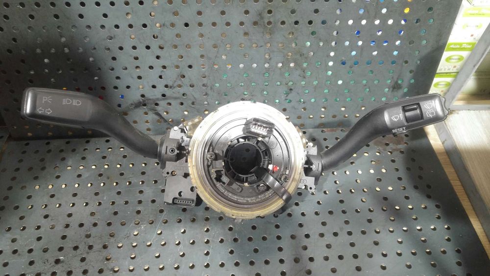 Bloc manete semnalizare stergator parbriz cu spirala volan audi a4 b7 8e 4e0953541 8e0953549s k0105114412