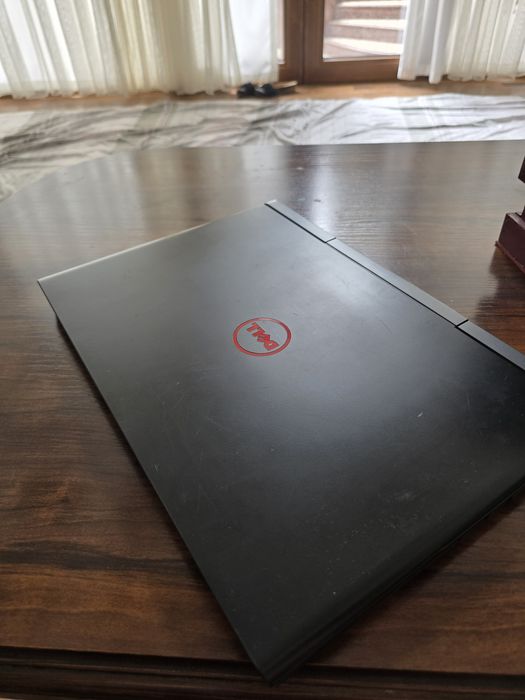 Noutbook Dell Igravoy
