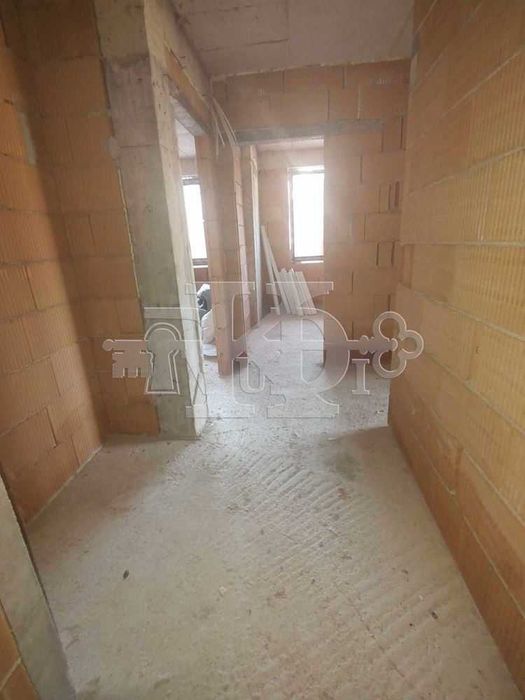 Продава се Тристаен апартамент в Варна, Владислав Варненчик - 76 кв.м за 1086 €/кв.м - Снимка #9