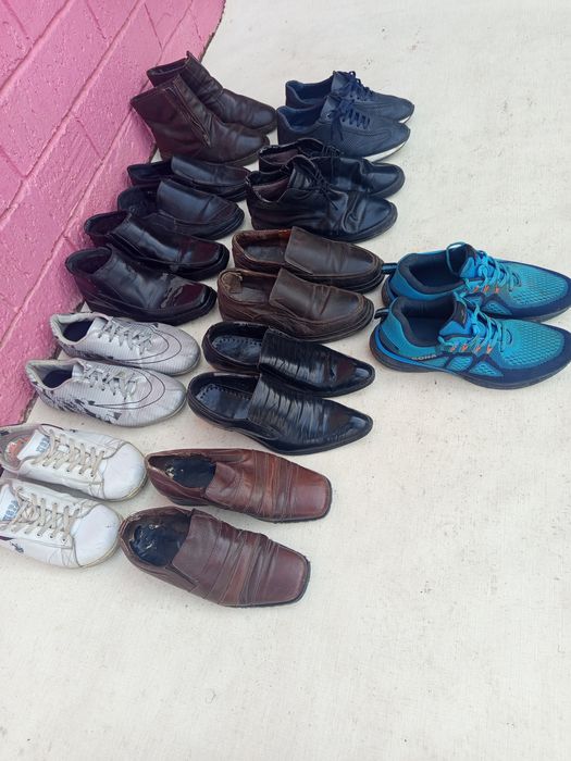 Ботинка мужская .