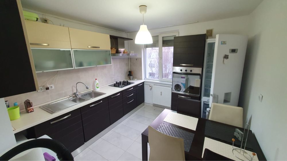 Apartament 2 camere, et 4/4, An constructie 1973