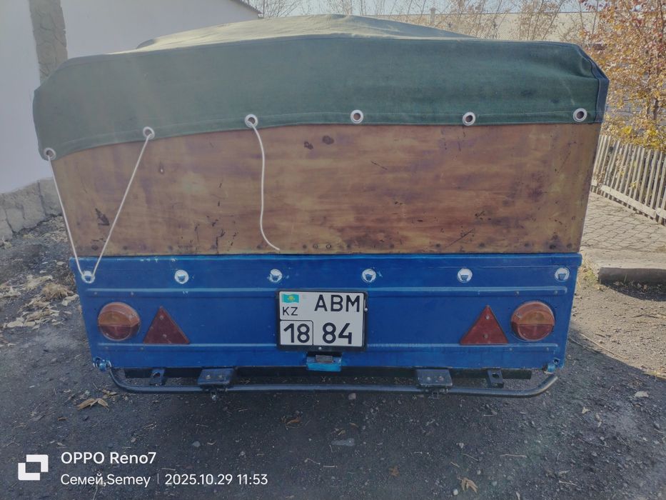 Продам приору С прицепом