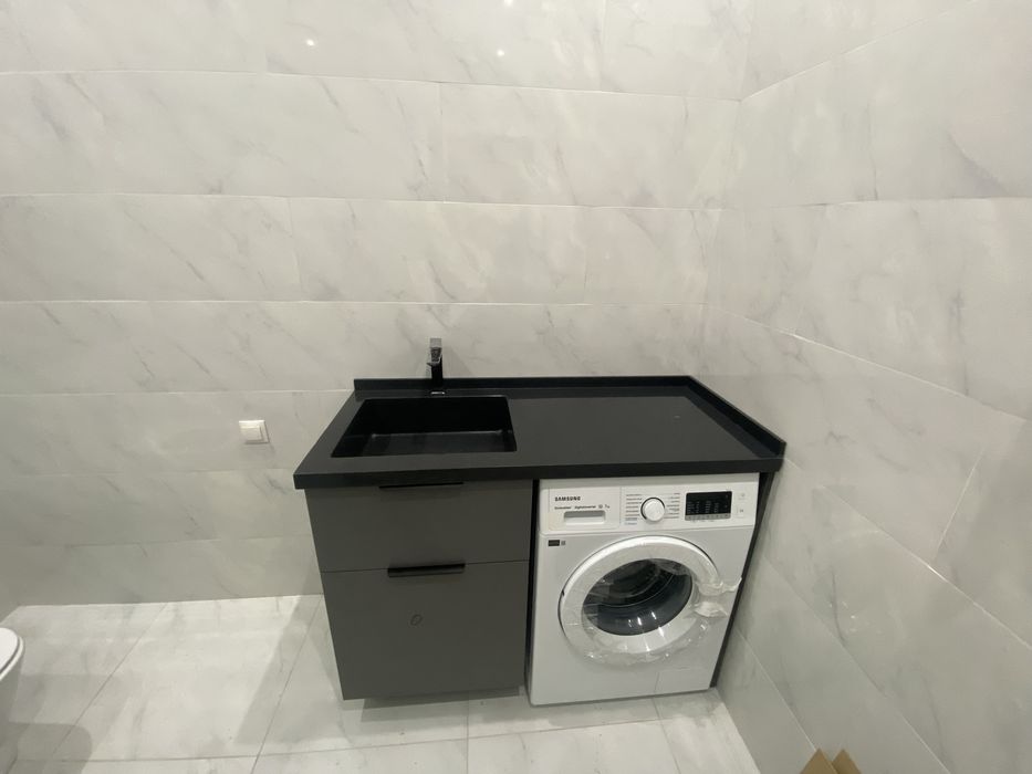 шкаф с ванной комнаты