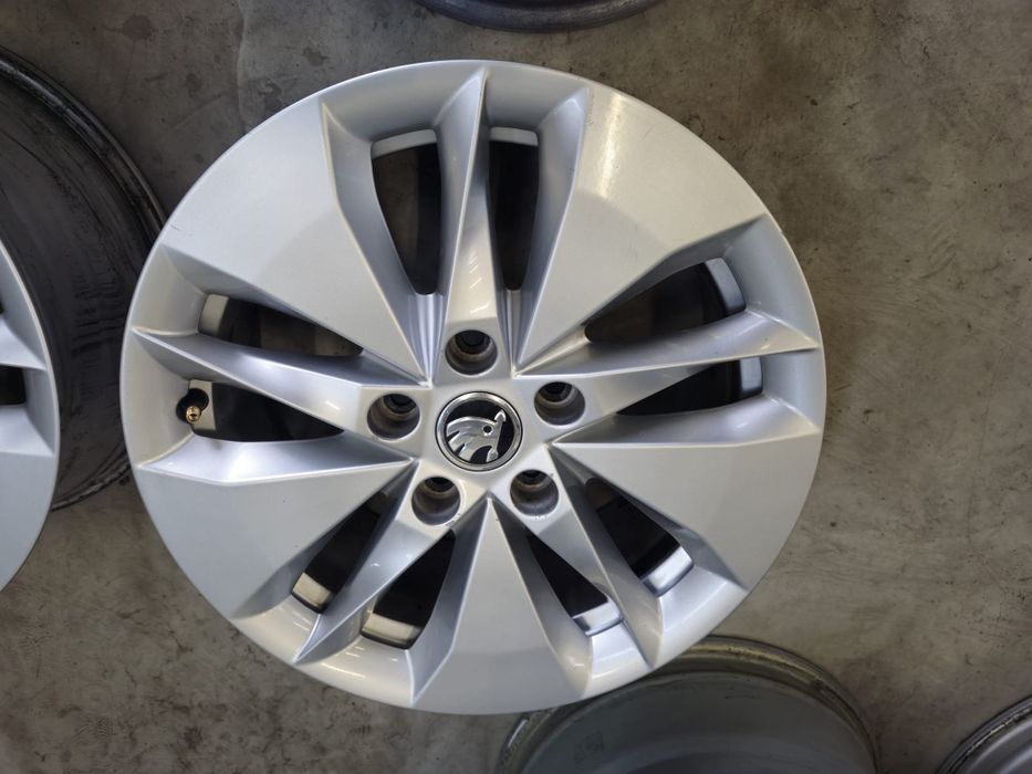 Jante Skoda Octavia 4 R16 originale stare buna// 5x112 // Octavia 3 2