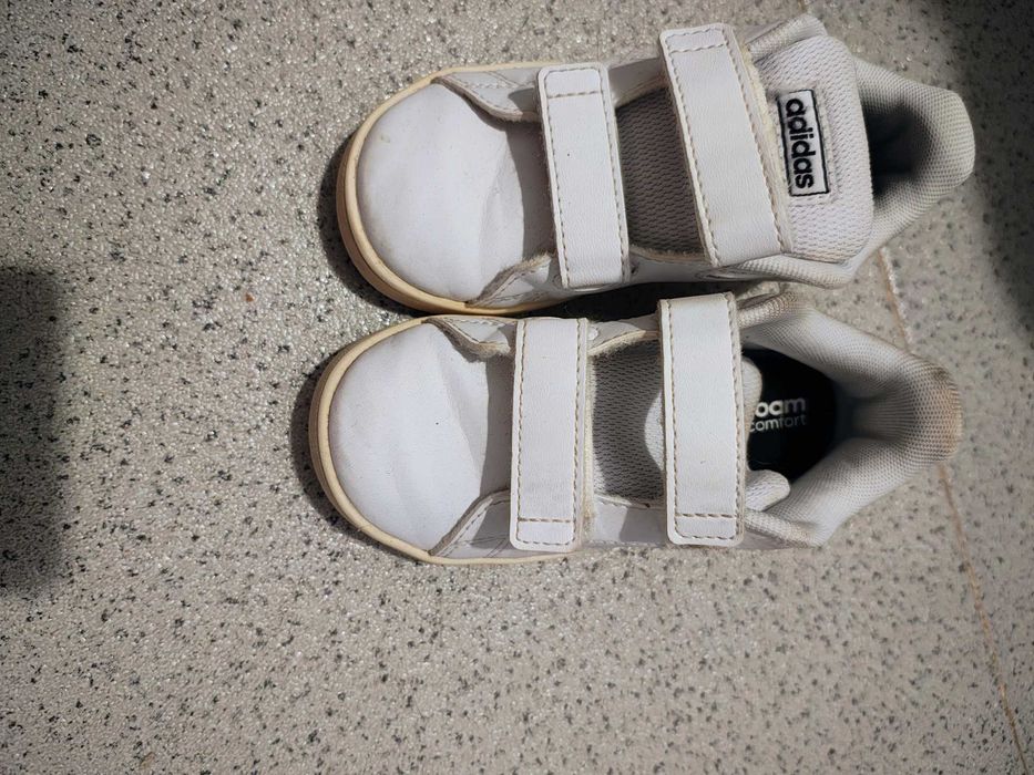 Adidasi copii nr 24 si 25 Adidas