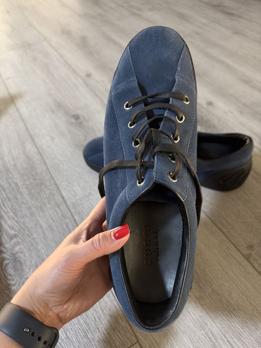 Продам кроссовки gucci