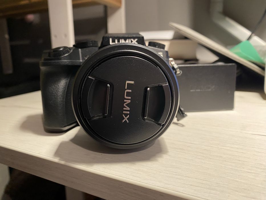 Panasonic Lumix G7 + 14–42mm Kit – Пълен комплект, отлично състояние
