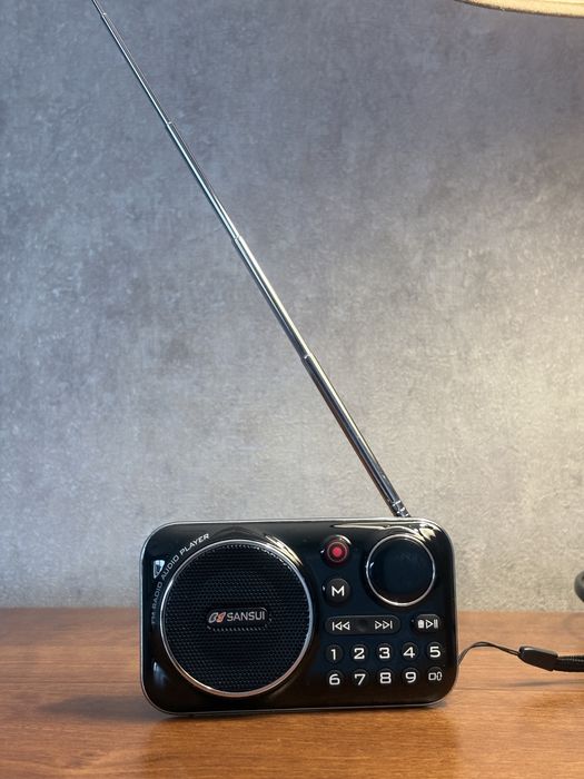 Радио SANSUI F21