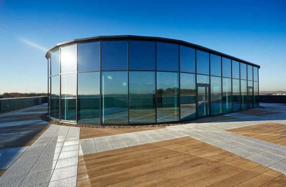 Фасадное остекление, а также двери, окна, витражи из калёного стекла