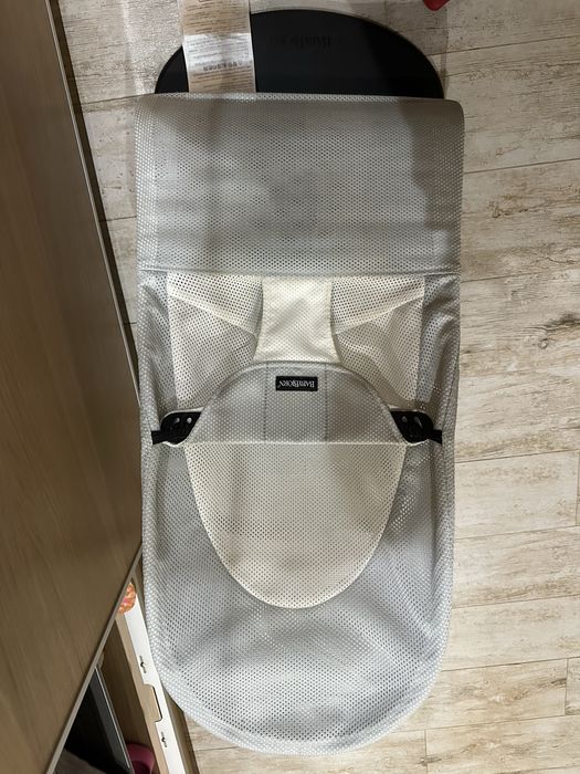 Babybjorn шезлонг и Играчка към него