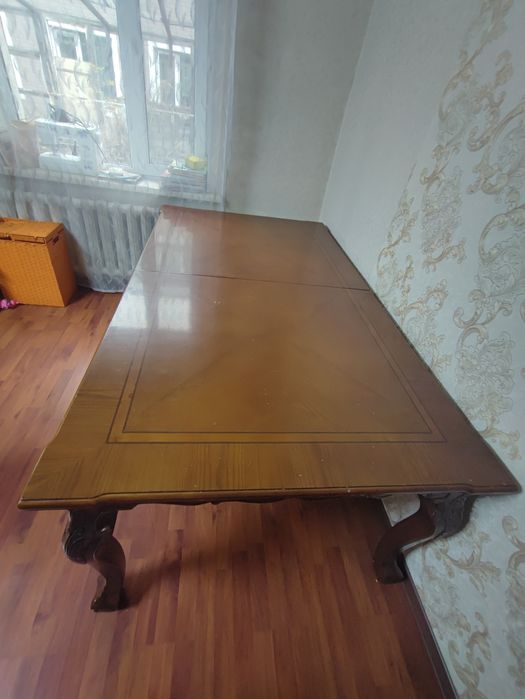 Стол гостиный пр-ва Малайзия