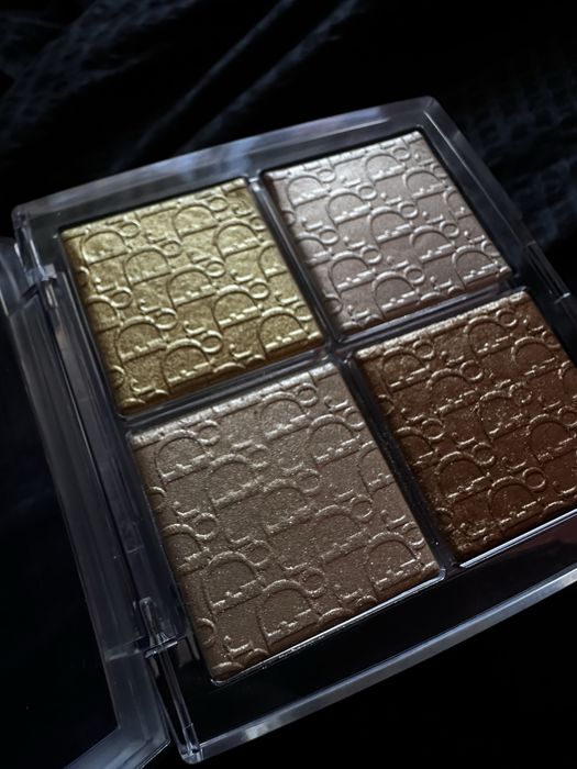 Палетка хайлайтеров Dior