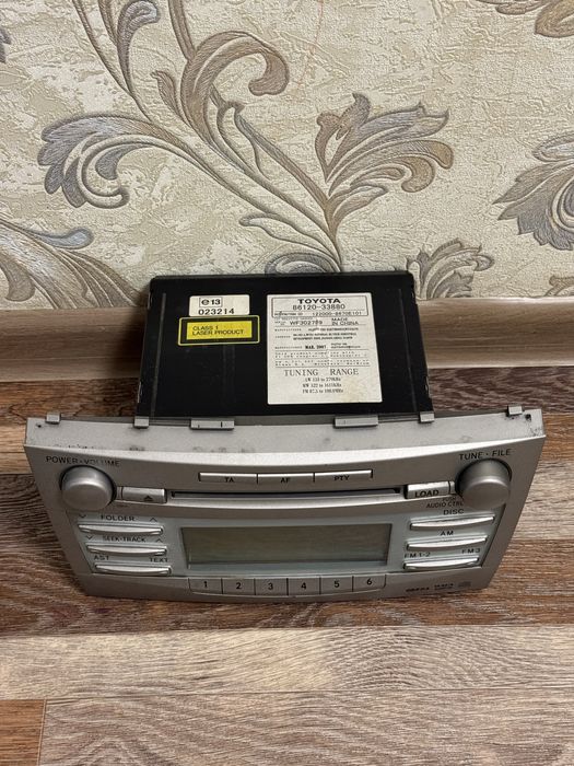 Магнитола от Камри 40 Европейца.