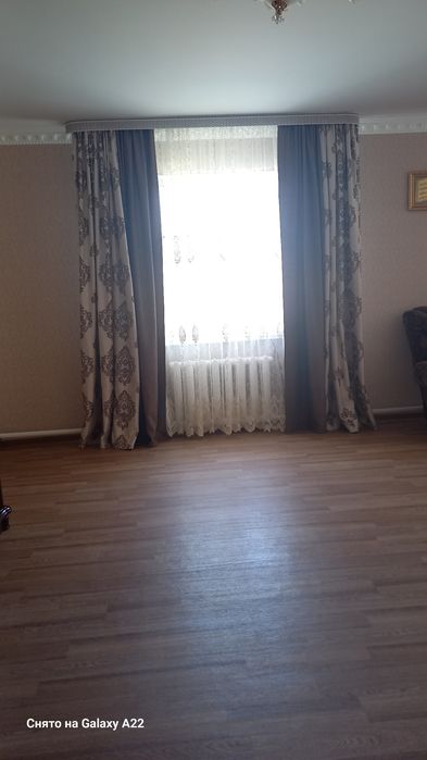 Продам шторы и тюль на 4 окна