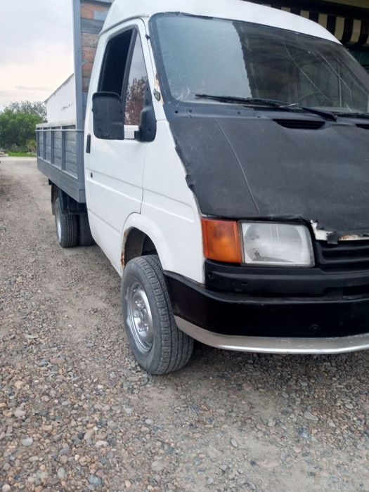 Ford sotiladi yilli 90