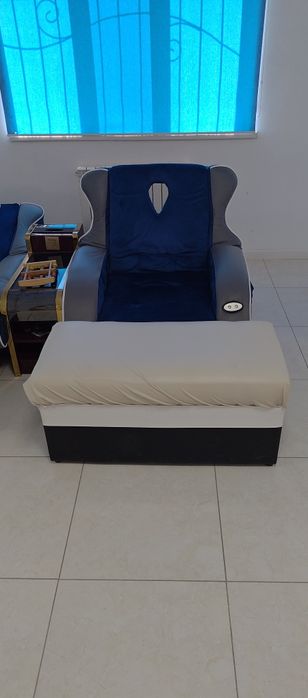 Кресла для массажа стоп