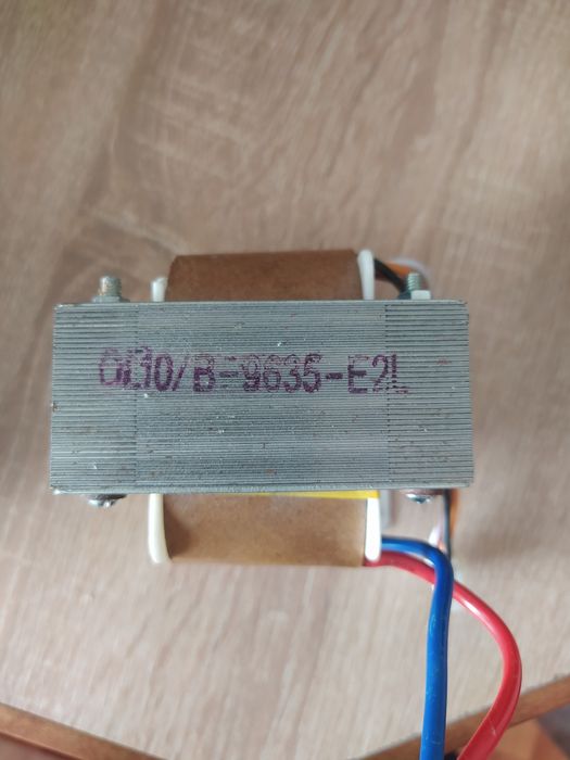 Продам срочно трансформатор