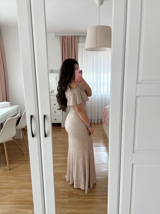 Официална прилепнала рокля за бал, сватба, кръщене размер 38/40