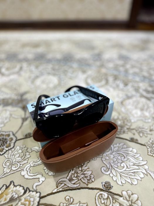 Очки с камерой (smart glasses)