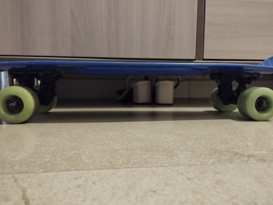 Продам пенни борд.