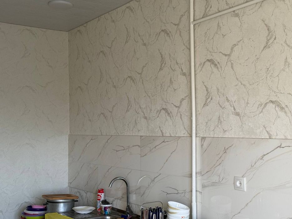 2 honali uy sotiladi