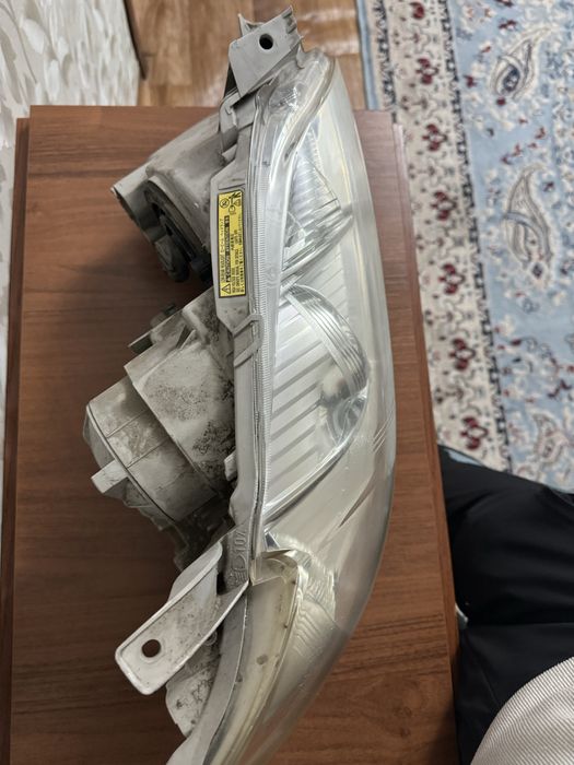 Передние фары камри