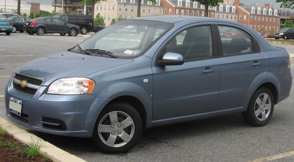 Dezmembrez Chevrolet Aveo 1.2 , 1.4 benzina