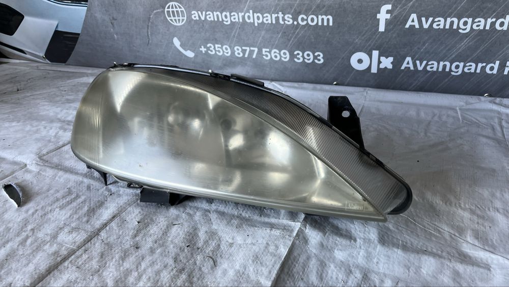 Десен фар Renault Megane 1999-2002