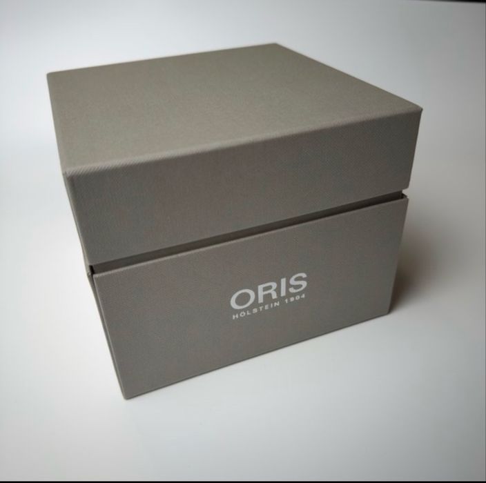 Oris - Aquis Date - Automatic - Full Set
