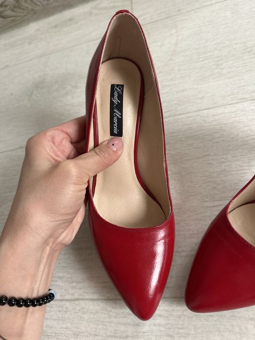 Продам туфли 36 размера