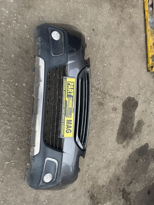 Предна броня за Пежо Peugeot 2008 Allure комплект с всичко 2014г