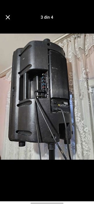 Vand 2 boxe RCF,A712 si FBT,A4