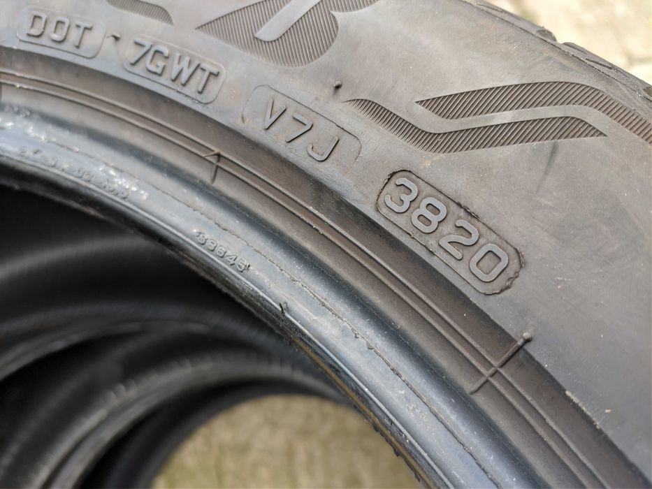 2бр Летни гуми 285 40 21 - Bridgestone